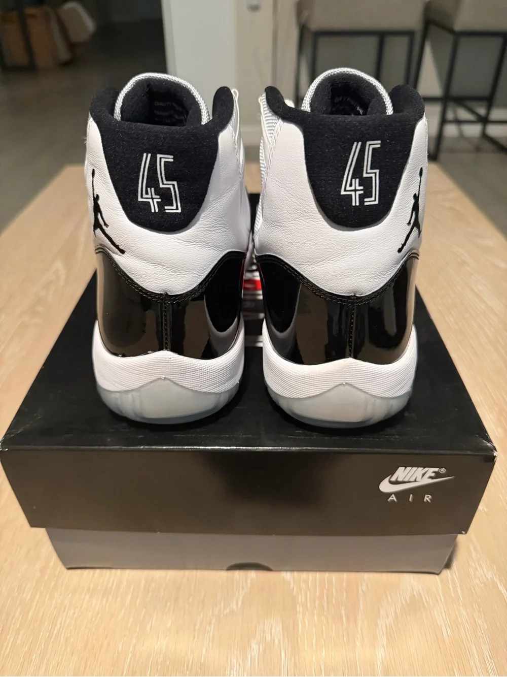 Air Jordan 11 Retro High Concord Men's High-Top Sneakers - White/Black with box